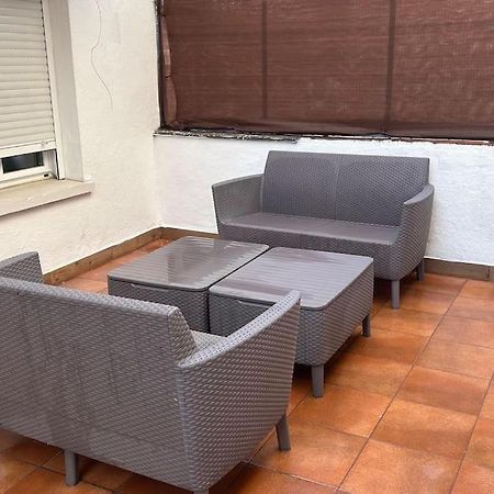 Meta Habitat Ramon Lujan A Apartment Мадрид Екстериор снимка